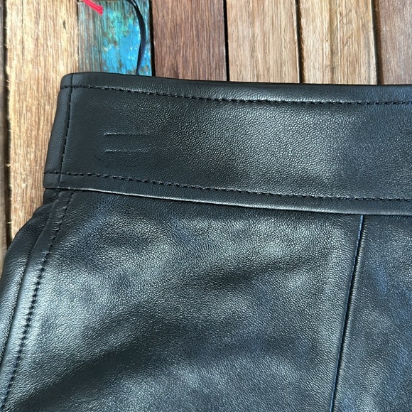 Alexander McQueen eyelet-embellished leather shorts Sz 44 **NWT** - Picture 11 of 15